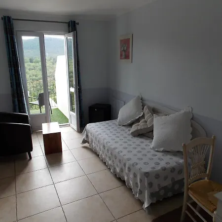 Hotel Au Relais Provencal 3*